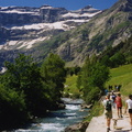 a-walk-in-the-french-pyrenees-up-the-valley-towards-the-cirque-de-gavarnie 6447605719 o