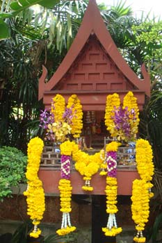 mar13-bangkok-jt-house-3284